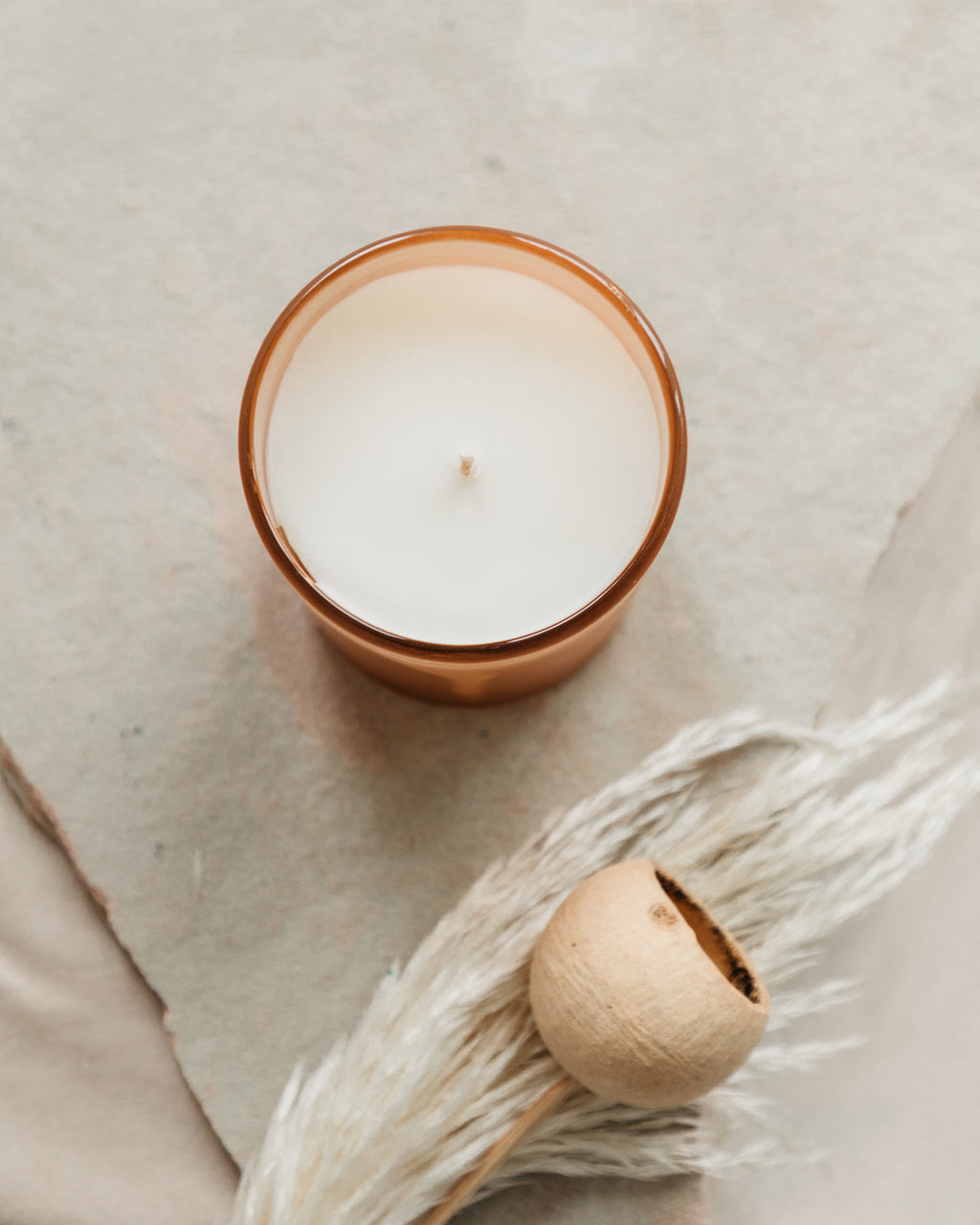 Wonderwood Heavy Rock Glass Candle