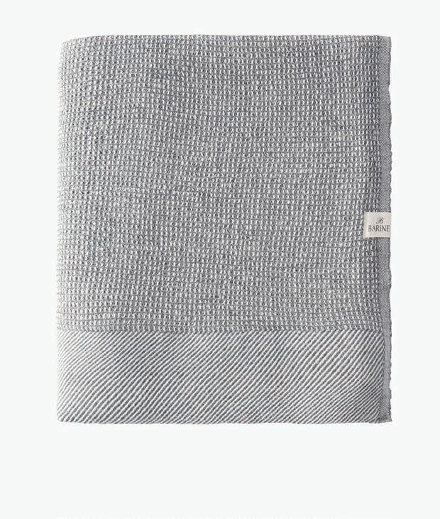 Pergamon Throw in Grey